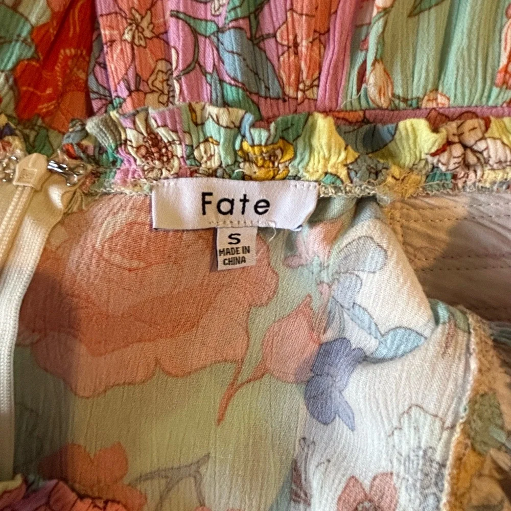 Tunic - Picture 12 of 12